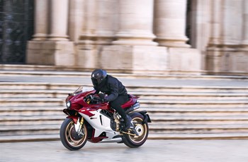 MV Agusta Superveloce 1000 Serie Oro 2024 - Bild 3