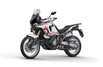 MV Agusta LXP Orioli 2024 - Bild 10