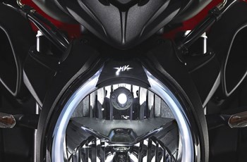 MV Agusta Brutale 800 R 2024 - Bild 13 MV Agusta Brutale 800 R 2024 - Bild 13