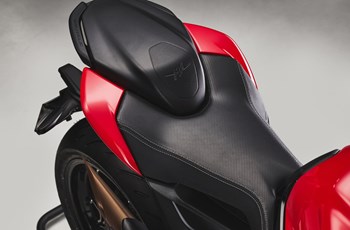 MV Agusta Brutale 800 R 2024 - Bild 14 MV Agusta Brutale 800 R 2024 - Bild 14