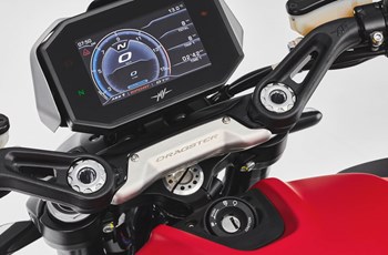 MV Agusta Dragster 800 R 2024 - Bild 8