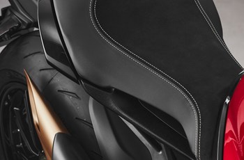 MV Agusta Dragster 800 R 2024 - Bild 14