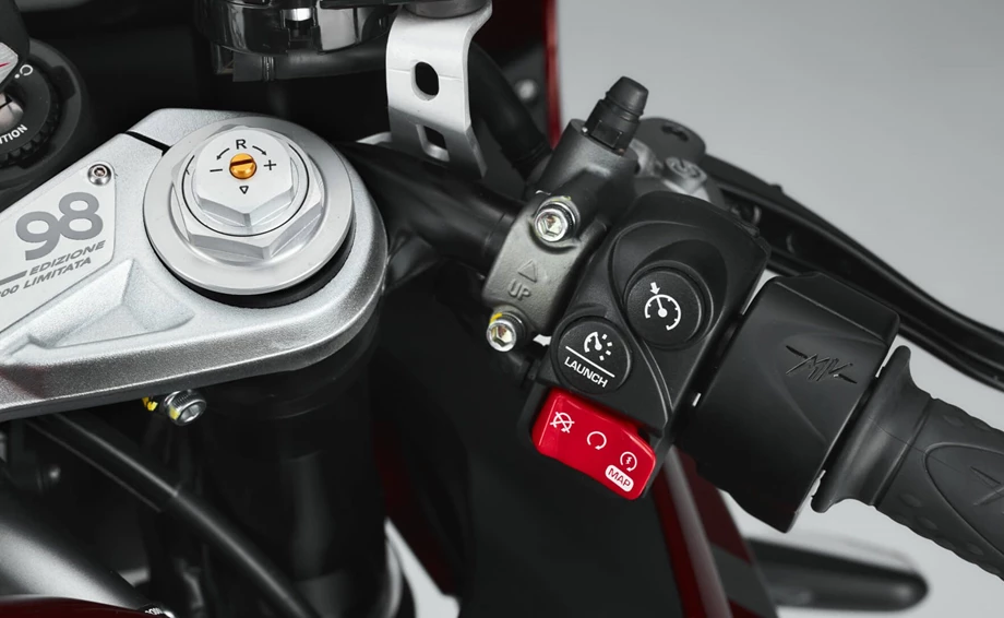 MV Agusta Superveloce 98 Bild 10: MV Agusta Superveloce 98