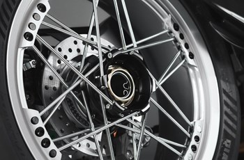 MV Agusta Superveloce 98 2024 - Bild 15