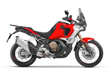 MV Agusta Enduro Veloce 2024 - Bild 2 MV Agusta Enduro Veloce 2024 - Bild 2