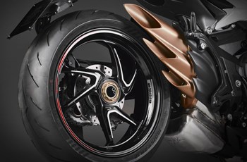 MV Agusta Brutale 800 RR 2024 - Bild 3 MV Agusta Brutale 800 RR 2024 - Bild 3