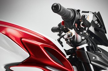 MV Agusta Brutale 800 RR 2024 - Bild 13 MV Agusta Brutale 800 RR 2024 - Bild 13