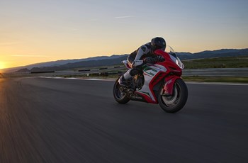 MV Agusta F3 RC 2024 - Bild 7 MV Agusta F3 RC 2024 - Bild 7