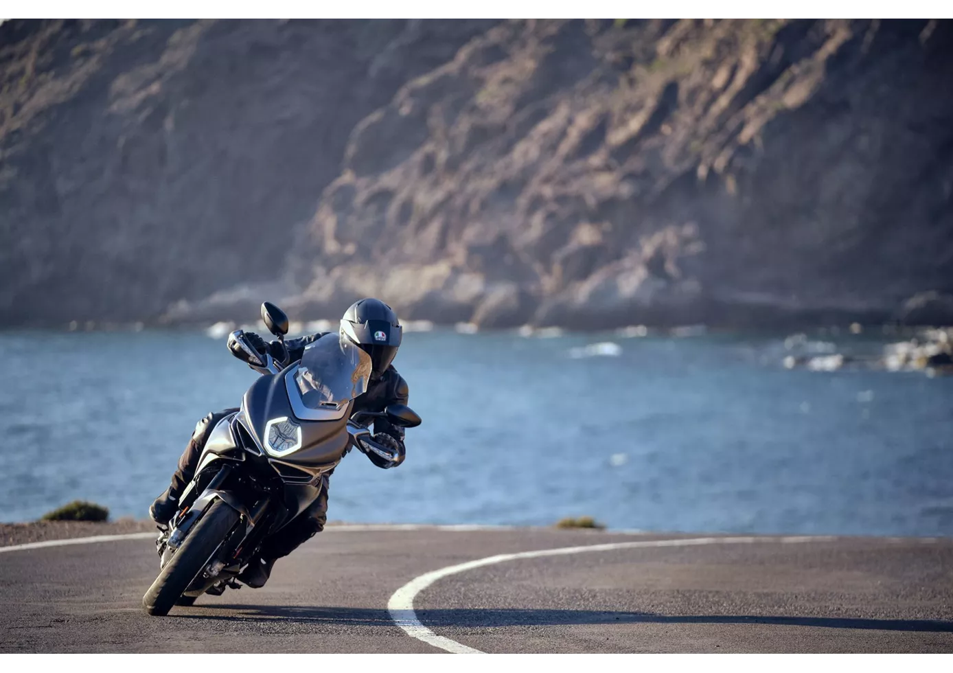 MV Agusta Turismo Veloce 800 Lusso SCS 2024 MV Agusta Turismo Veloce 800 Lusso SCS 2024