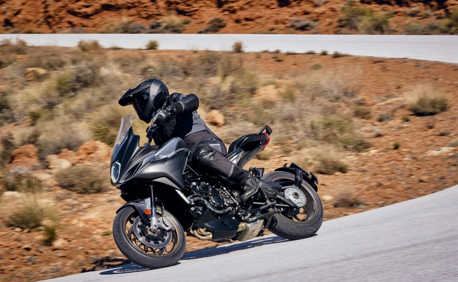 MV Agusta Turismo Veloce 800 Lusso SCS Bild 9: MV Agusta Turismo Veloce 800 Lusso SCS