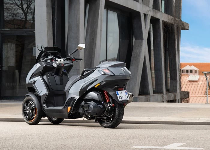 Peugeot Metropolis GT Bild 9: Peugeot Metropolis GT