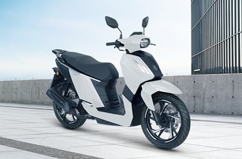 Peugeot Tweet 50 2024 - Bild 2