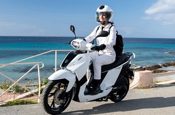 Peugeot Tweet 50 2024 - Bild 6