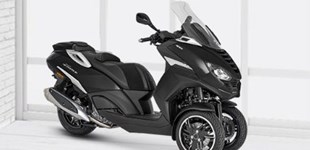 Peugeot Metropolis Allure 2024 vs Peugeot Metropolis SW 2022