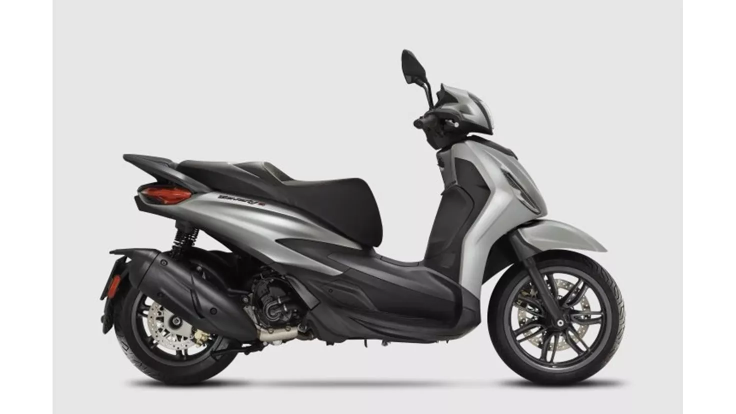 Piago Color Piaggio Beverly 300 S - technical data, prices, reviews