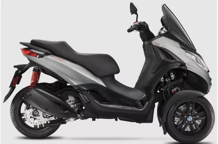 Piaggio MP3 300 Sport 2024 Piaggio MP3 300 Sport 2024