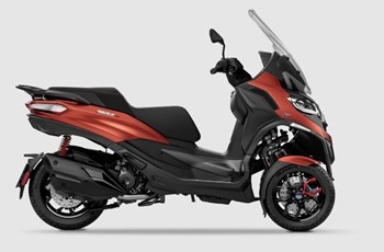 Piaggio MP3 400 Sport 2024 - Bild 2 Piaggio MP3 400 Sport 2024 - Bild 2
