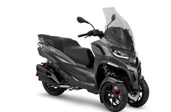 Piaggio MP3 400 Sport 2024 - Bild 4 Piaggio MP3 400 Sport 2024 - Bild 4