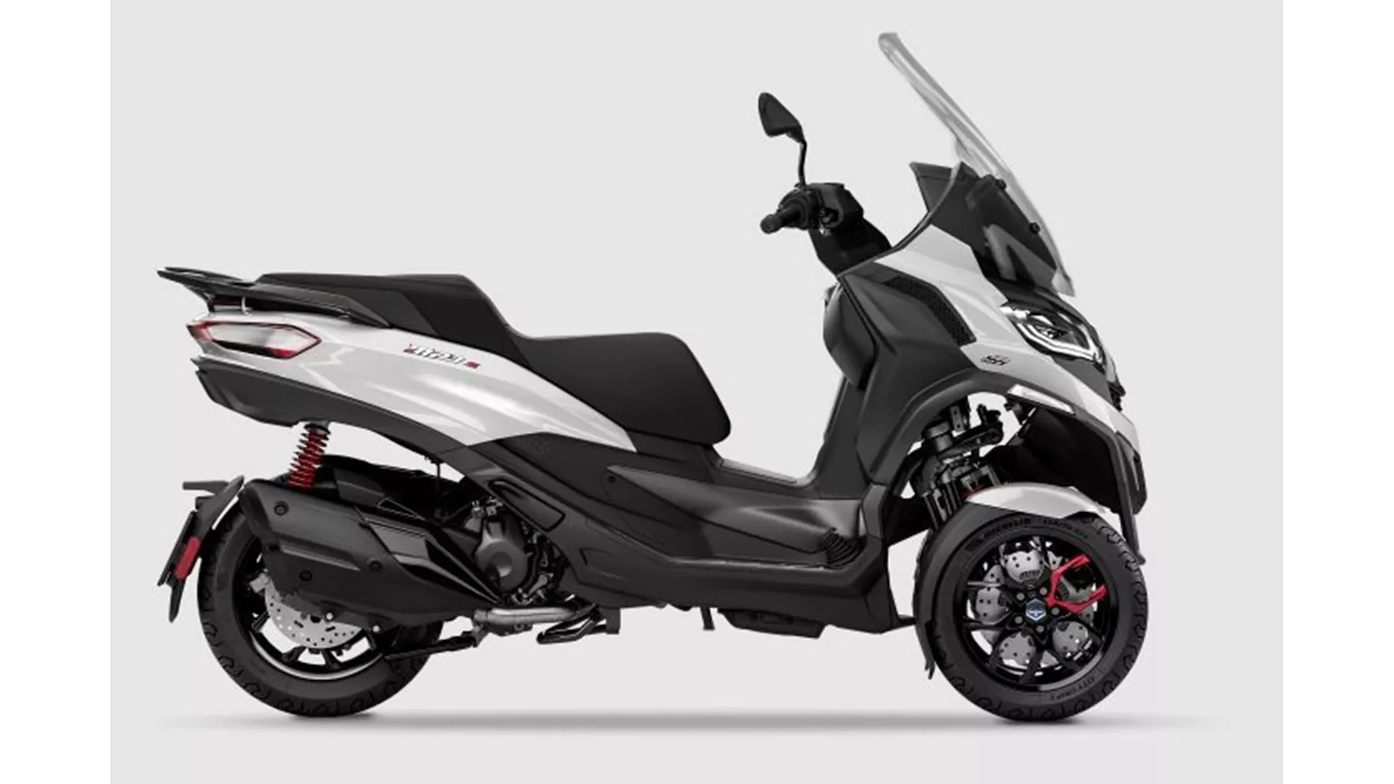 Piaggio MP3 400 Sport - Image 6 Piaggio MP3 400 Sport - Image 6