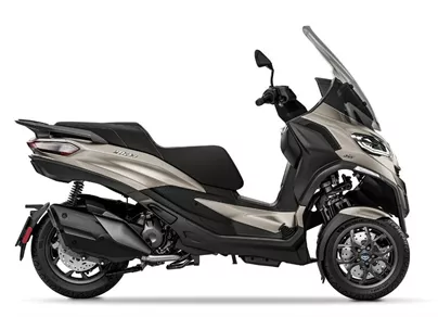 Piaggio MP3 400 2024 Piaggio MP3 400 2024