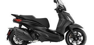 Piaggio Beverly 400 2024 vs Honda Forza 350 2025
