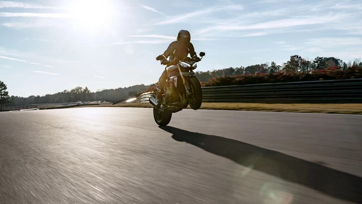 Triumph Speed Triple 1200 RS Bild 5: Triumph Speed Triple 1200 RS
