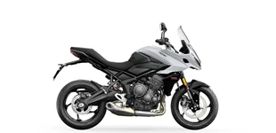 KTM 390 Duke 2022 vs Triumph Tiger Sport 660 2024 KTM 390 Duke 2022 vs Triumph Tiger Sport 660 2024