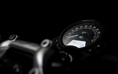 Speed Twin 900