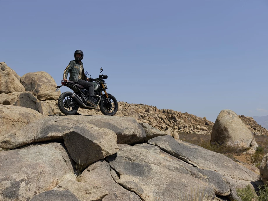 Triumph Scrambler 400 X Bild 11: Triumph Scrambler 400 X