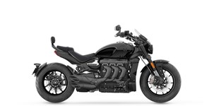 Triumph Rocket 3 Storm GT 2024 vs Harley-Davidson Softail Low Rider S FXLRS 2025