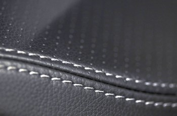 Triumph Speed Triple 1200 RR Breitling Limited Edition 2024 - Bild 13