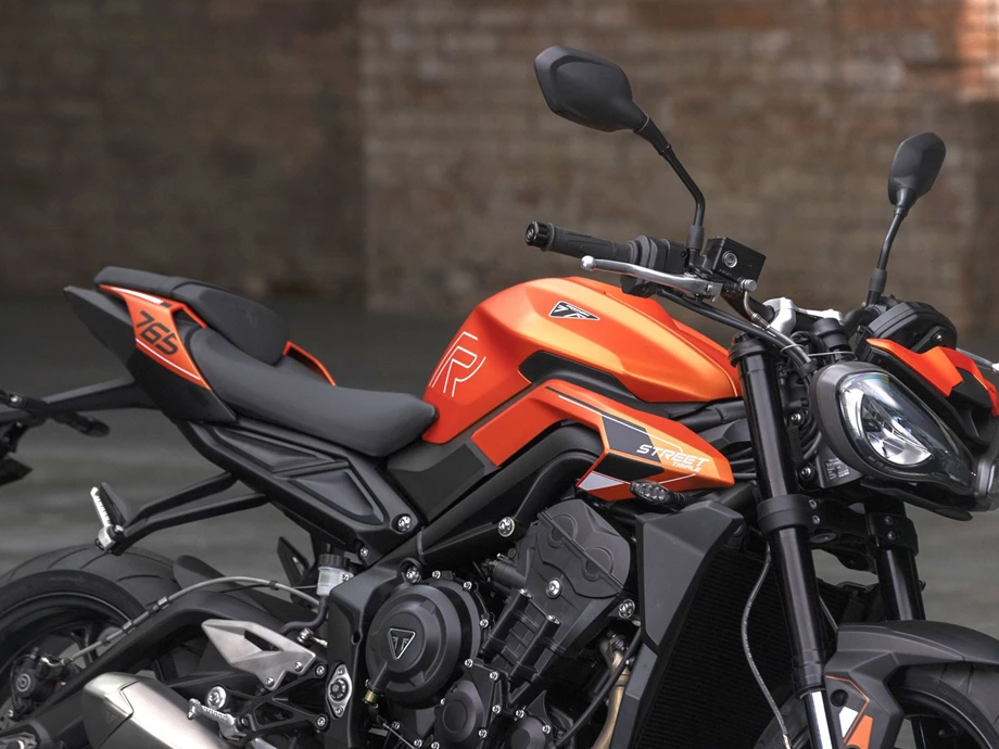 Triumph Street Triple 765 R A2 Bild 4: Triumph Street Triple 765 R A2