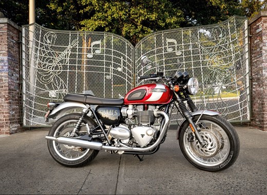 Triumph Bonneville T120 Elvis Presley Special Edition