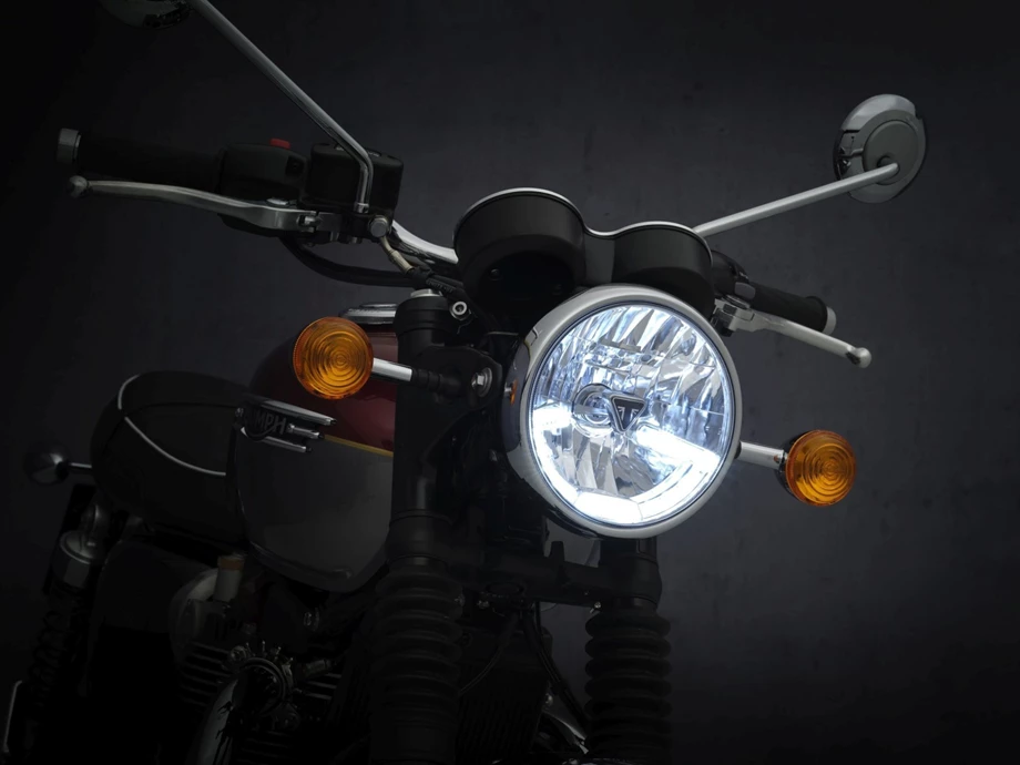 Triumph Bonneville T120 Bild 13: Triumph Bonneville T120