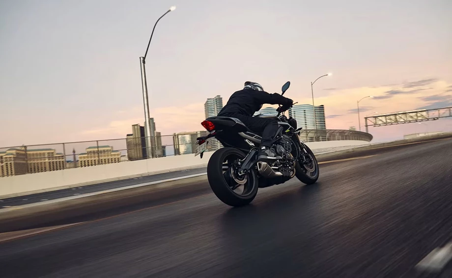 Triumph Street Triple 765 R Bild 5: Triumph Street Triple 765 R