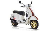 Vespa GTS 125 Super Racing Sixties 2024 - Bild 4