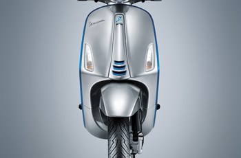 Vespa Elettrica 70 km/h 2024 - Bild 5 Vespa Elettrica 70 km/h 2024 - Bild 5