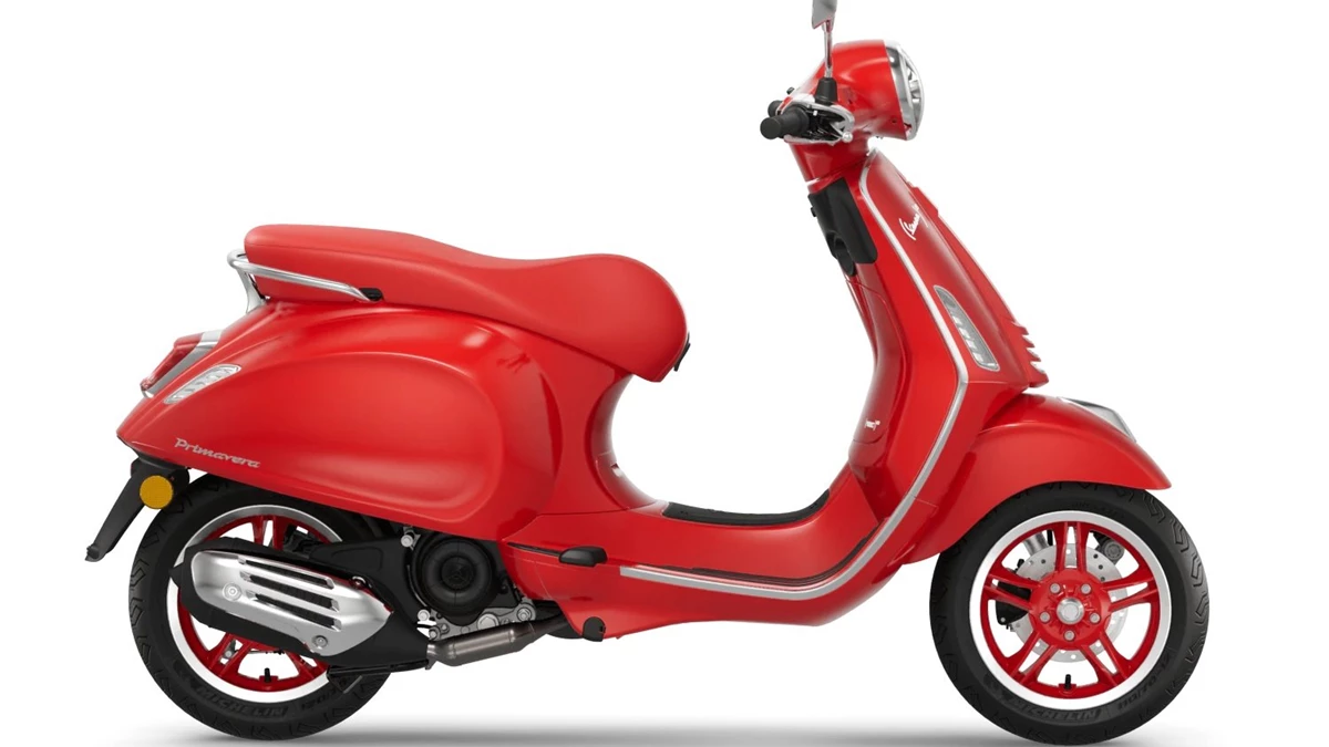 Vespa Primavera RED 50 Bild 1: Vespa Primavera RED 50