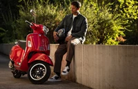 Vespa GTS 300 Super 2024 - Bild 9 Vespa GTS 300 Super 2024 - Bild 9