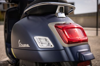 Vespa GTS 300 Super Tech 2024 - Bild 8
