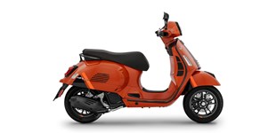 Vespa GTS 125 Super Sport 2024 vs Vespa GTS 125 iGet Super Notte 2020