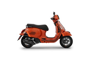 Vespa GTS 125 Super Sport 2024 - Bild 2 Vespa GTS 125 Super Sport 2024 - Bild 2
