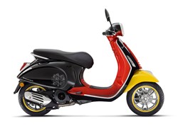Vespa Primavera 125 Disney Mickey Mouse Edition 2024