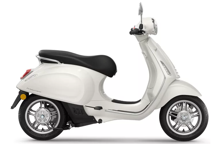 Vespa Primavera Elettrica 2024 Vespa Primavera Elettrica 2024