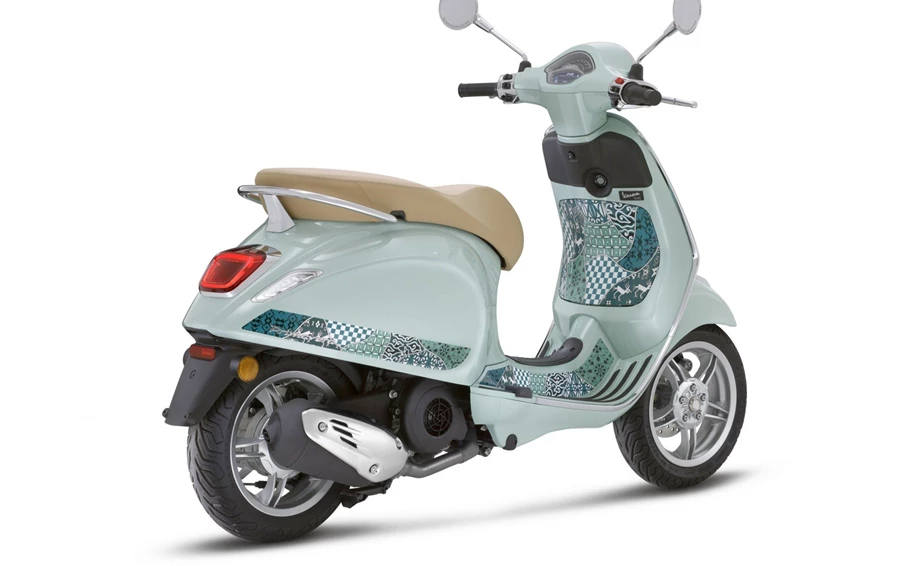 Vespa Primavera 125 Batik Bild 3: Vespa Primavera 125 Batik