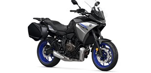 Yamaha Tracer 7 GT 2024 vs BMW F 900 XR 2020 Yamaha Tracer 7 GT 2024 vs BMW F 900 XR 2020