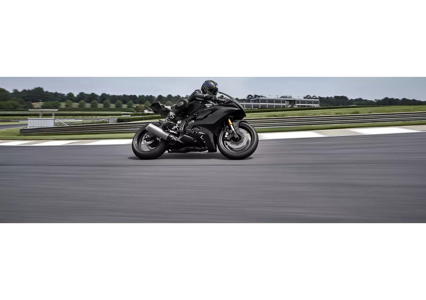 Yamaha R6 RACE 2024 Yamaha R6 RACE 2024