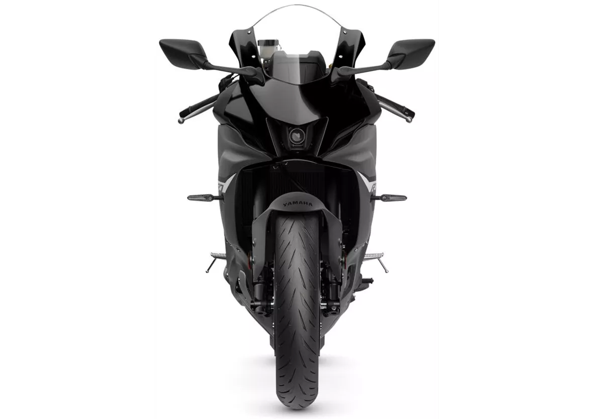 Yamaha R9 2025 vs Yamaha R7 2024