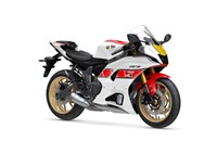 Yamaha R7 World GP 60th Anniversary 2024 - Bild 4