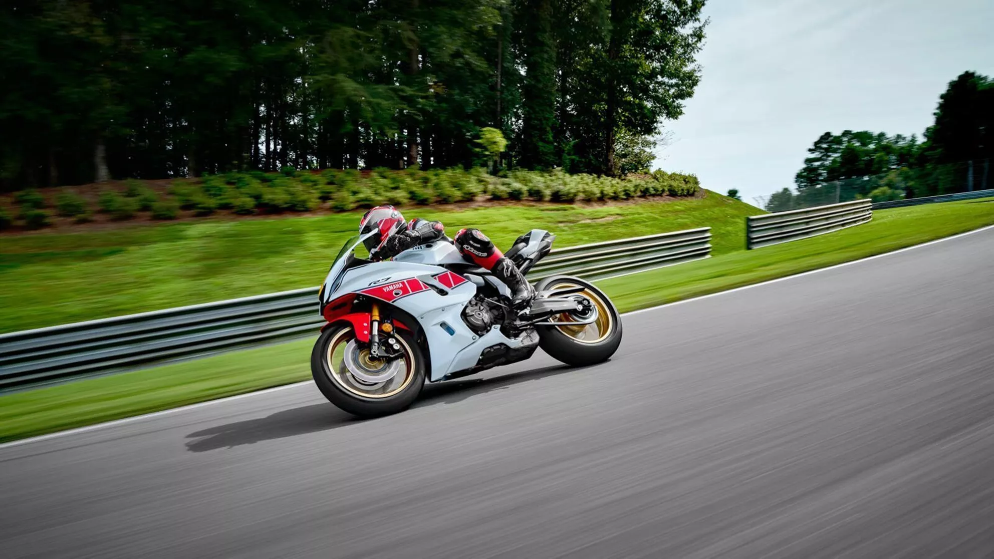 Yamaha R7 World GP 60th Anniversary - Image 3 Yamaha R7 World GP 60th Anniversary - Image 3